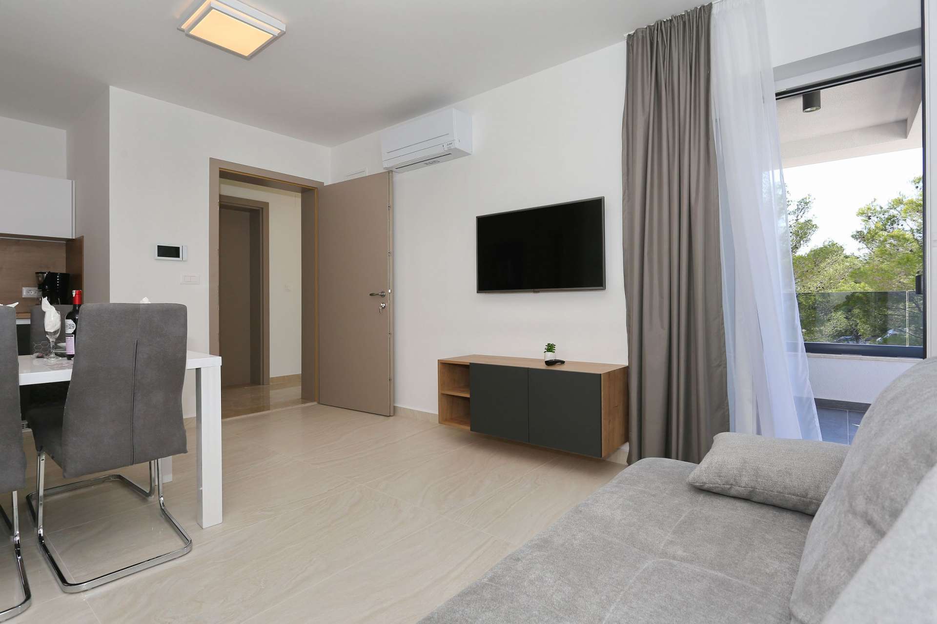 Apartment with Terrace