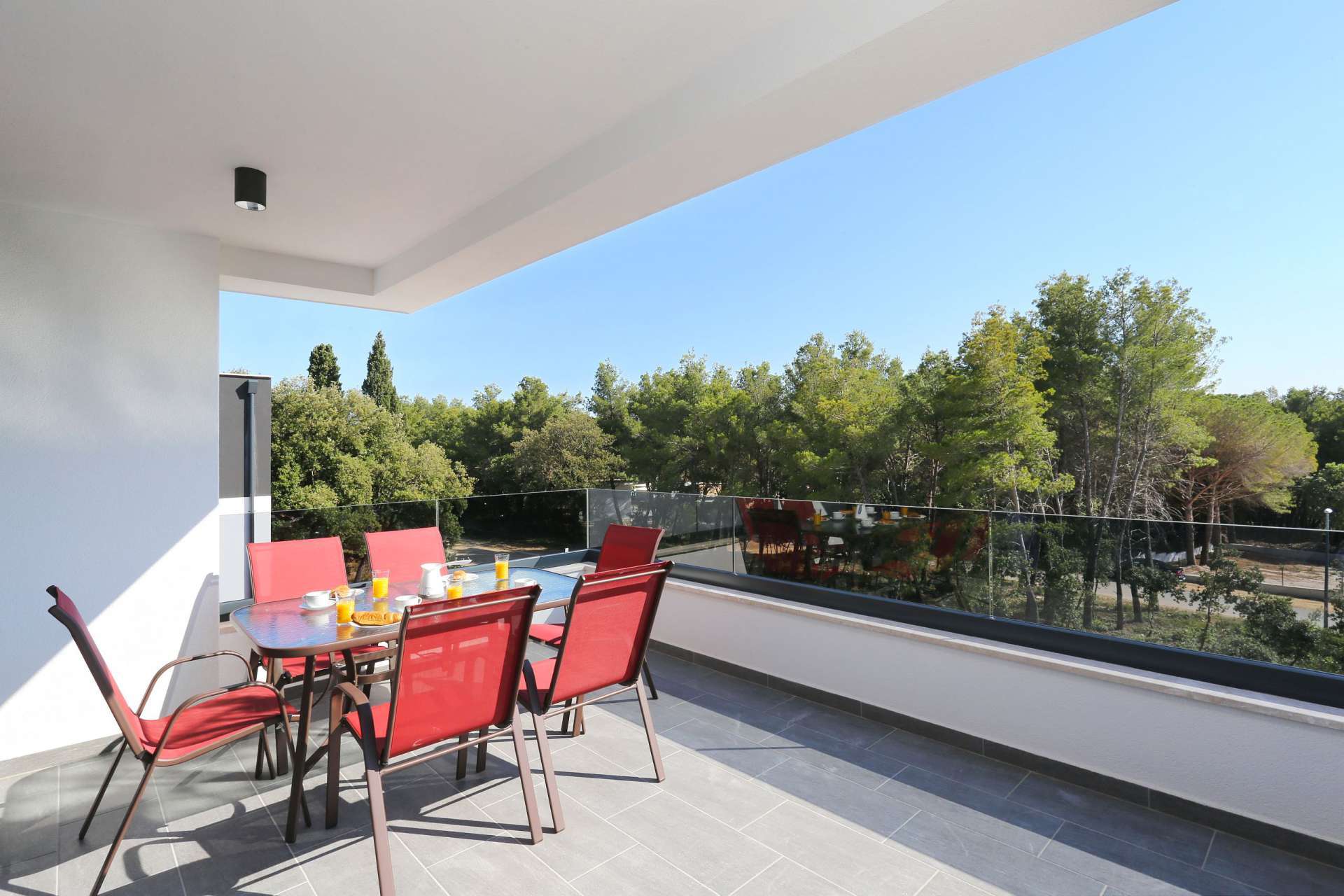 Apartment with Sea View
