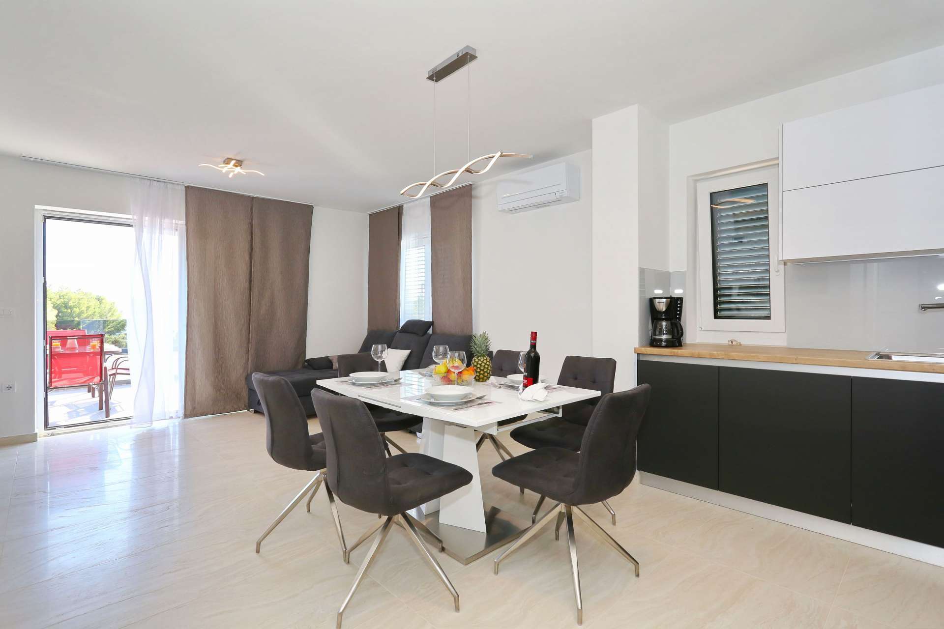 Apartment with Sea View