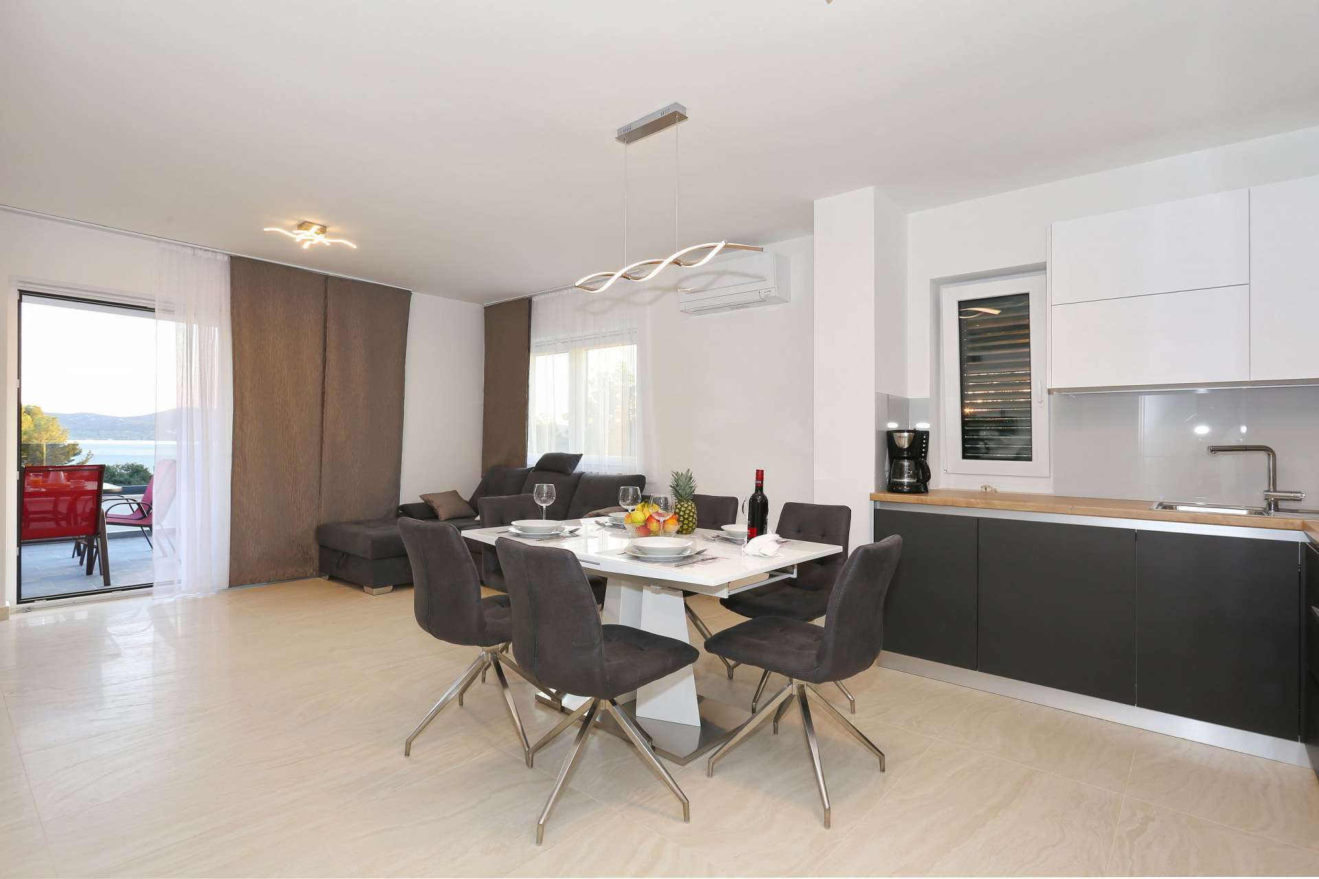 Apartment with Sea View